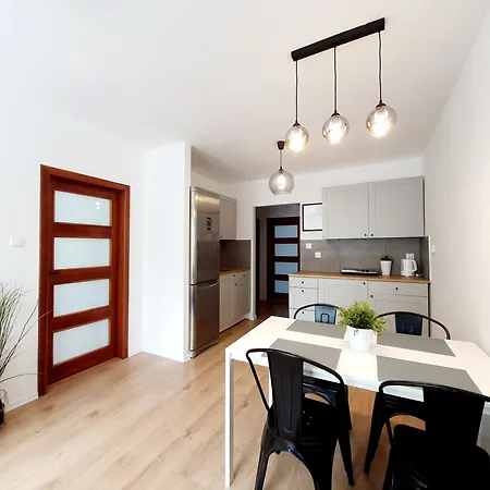 Pieszo Na Plaze アパート