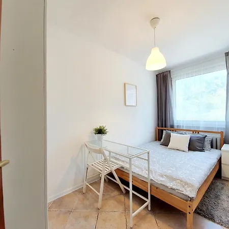 アパート Pieszo Na Plaze ソポト