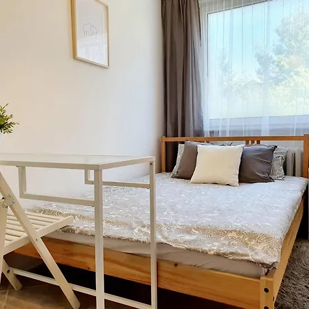 アパート Pieszo Na Plaze *